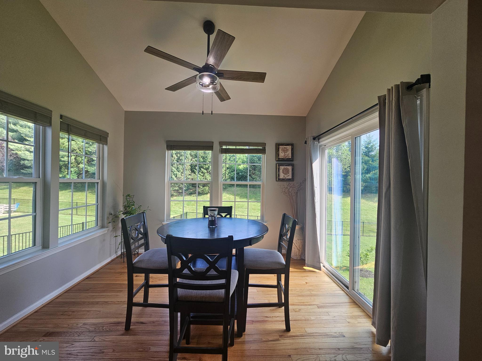 VILLAGE OF MEADOW CREEK - Residential