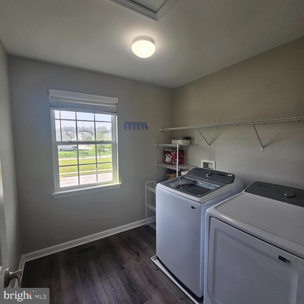 VILLAGE OF MEADOW CREEK - Residential