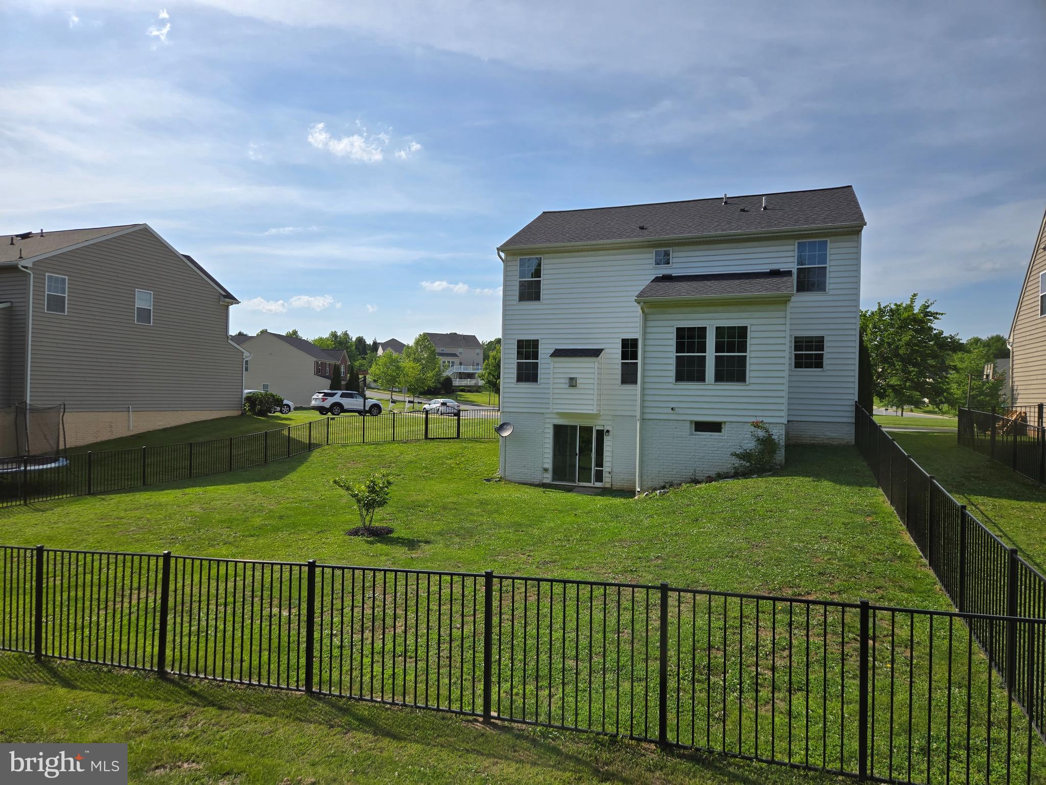 VILLAGE OF MEADOW CREEK - Residential