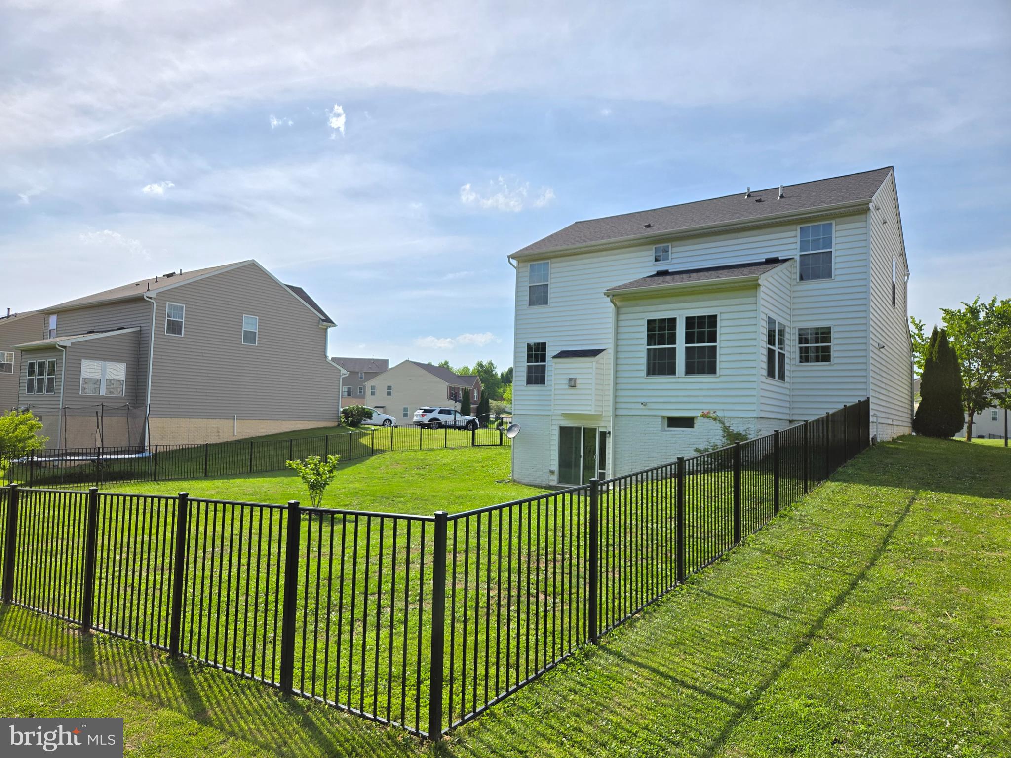 VILLAGE OF MEADOW CREEK - Residential