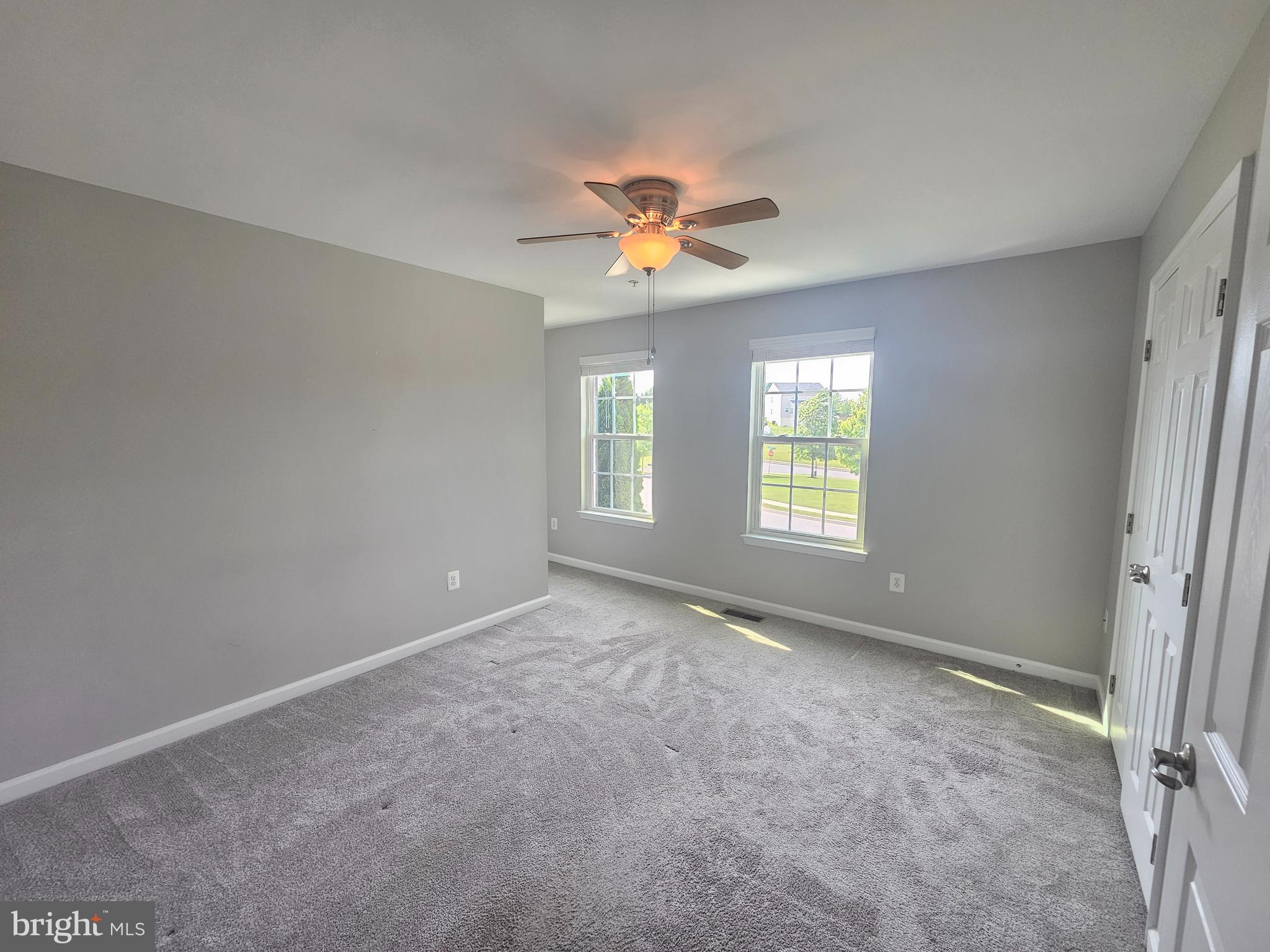 VILLAGE OF MEADOW CREEK - Residential