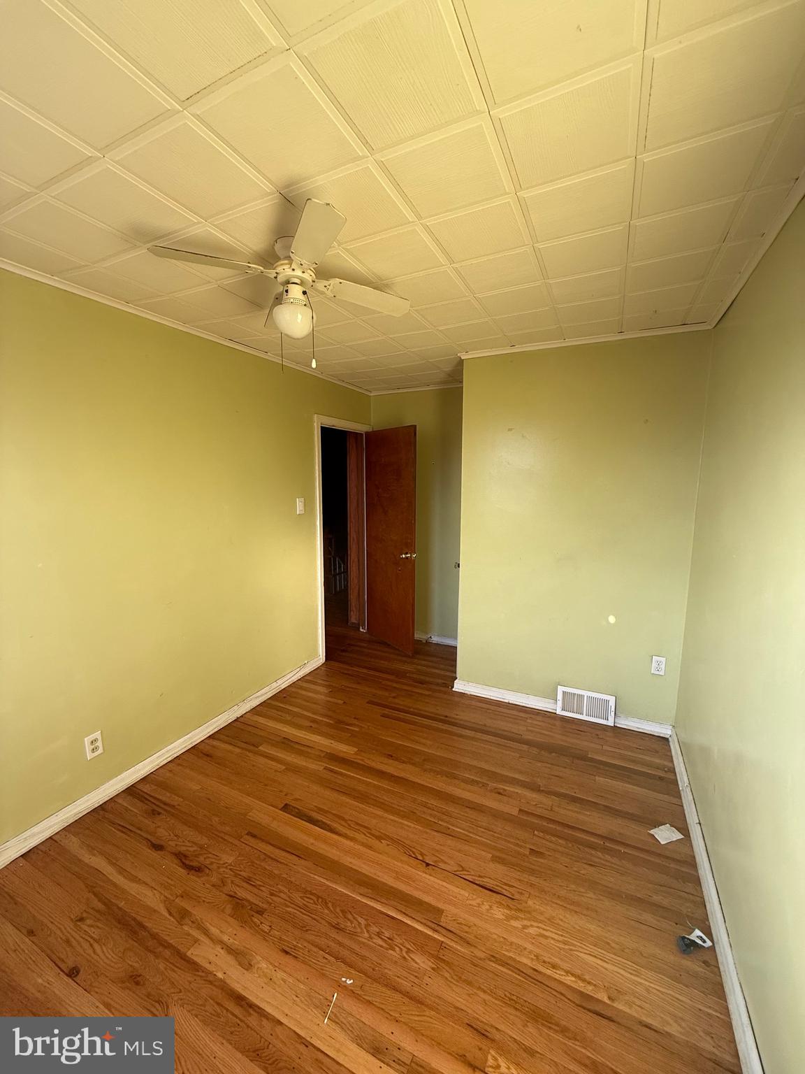 PHILADELPHIA (NORTHEAST) - Residential