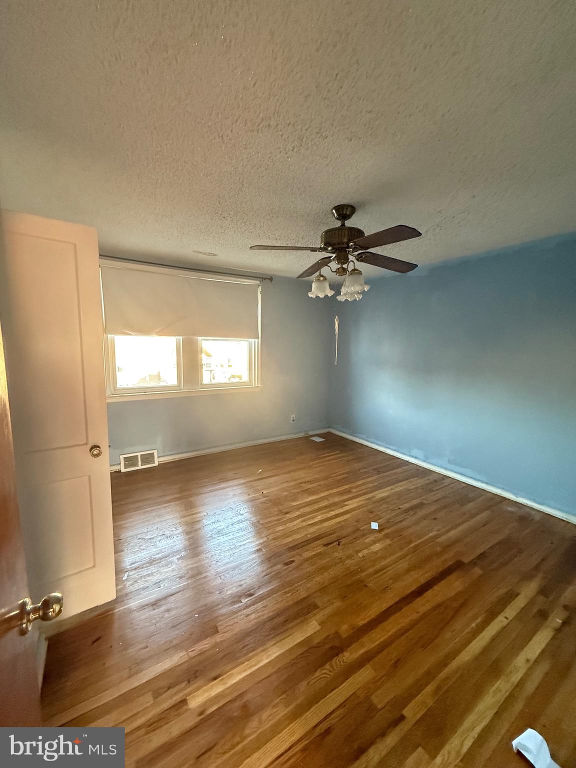 PHILADELPHIA (NORTHEAST) - Residential