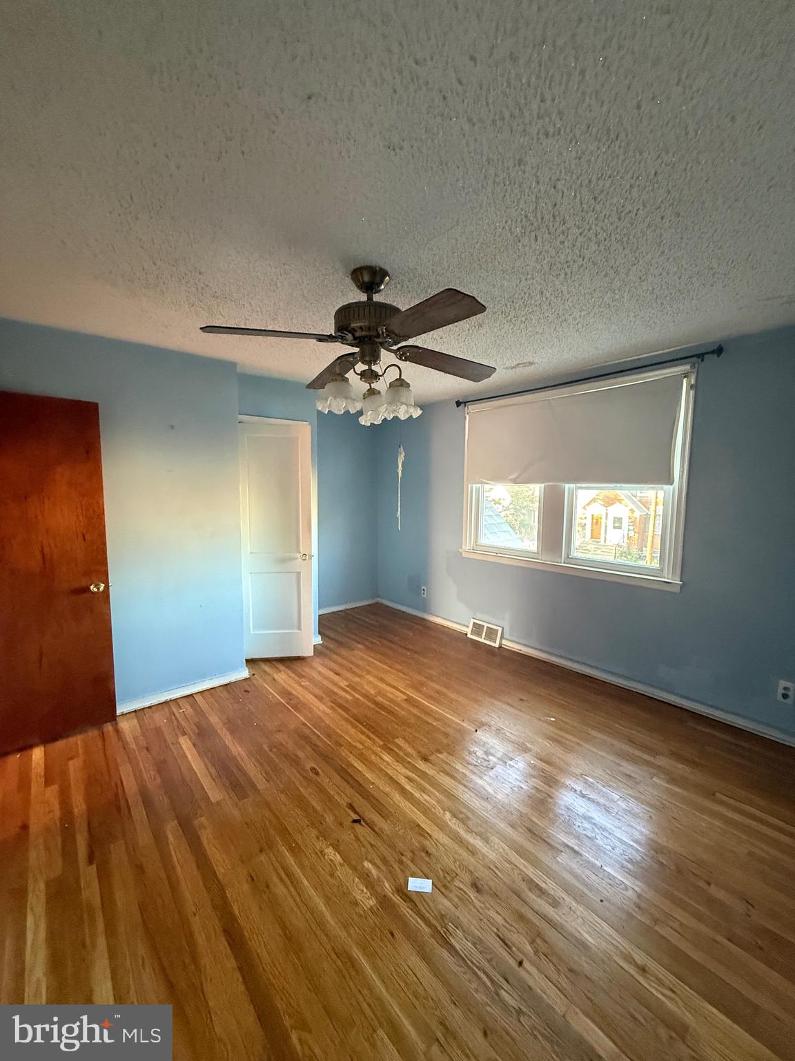 PHILADELPHIA (NORTHEAST) - Residential