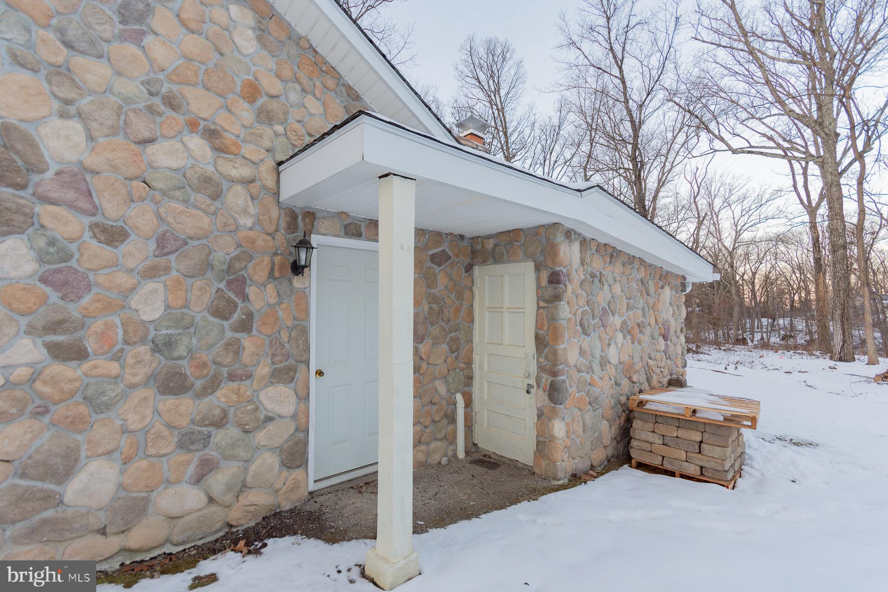 RIVER VIEW PARK - Residential