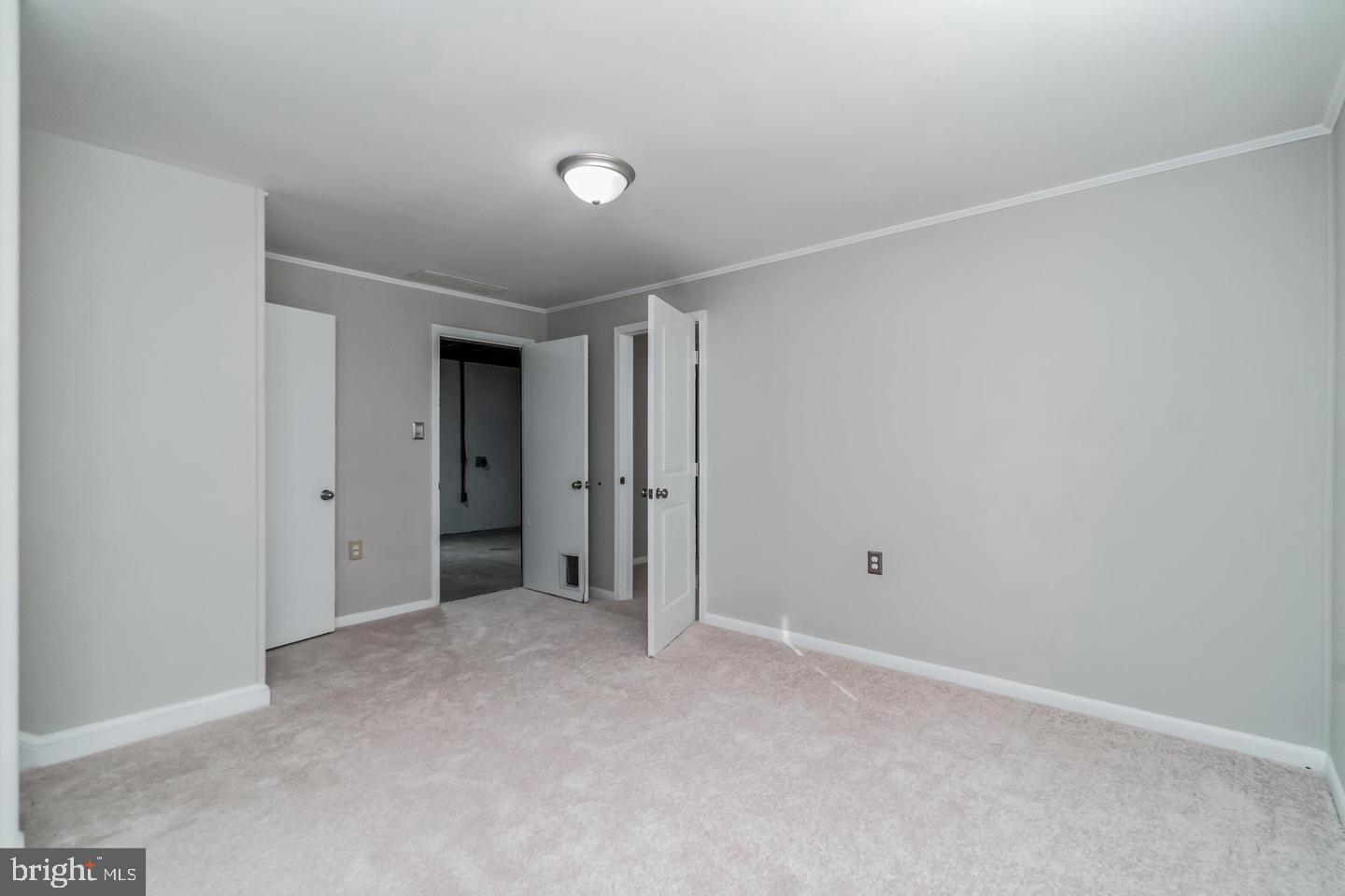POTOMAC WOODS IND HEAD - Residential