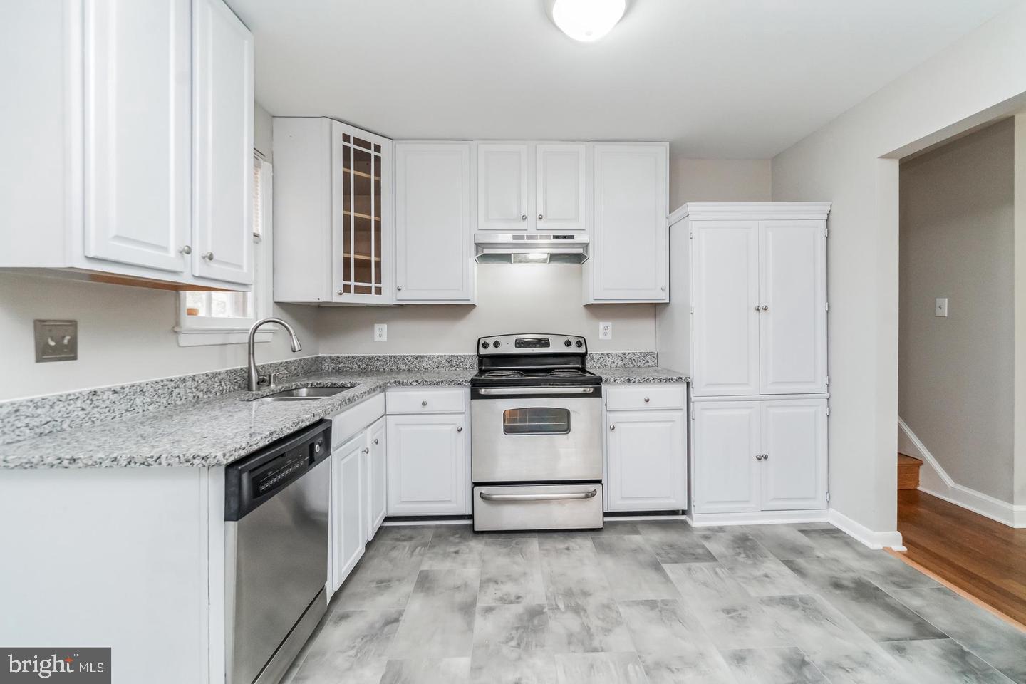 POTOMAC WOODS IND HEAD - Residential