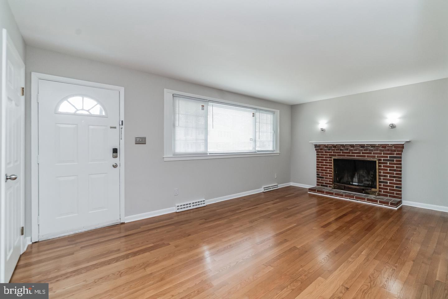 POTOMAC WOODS IND HEAD - Residential