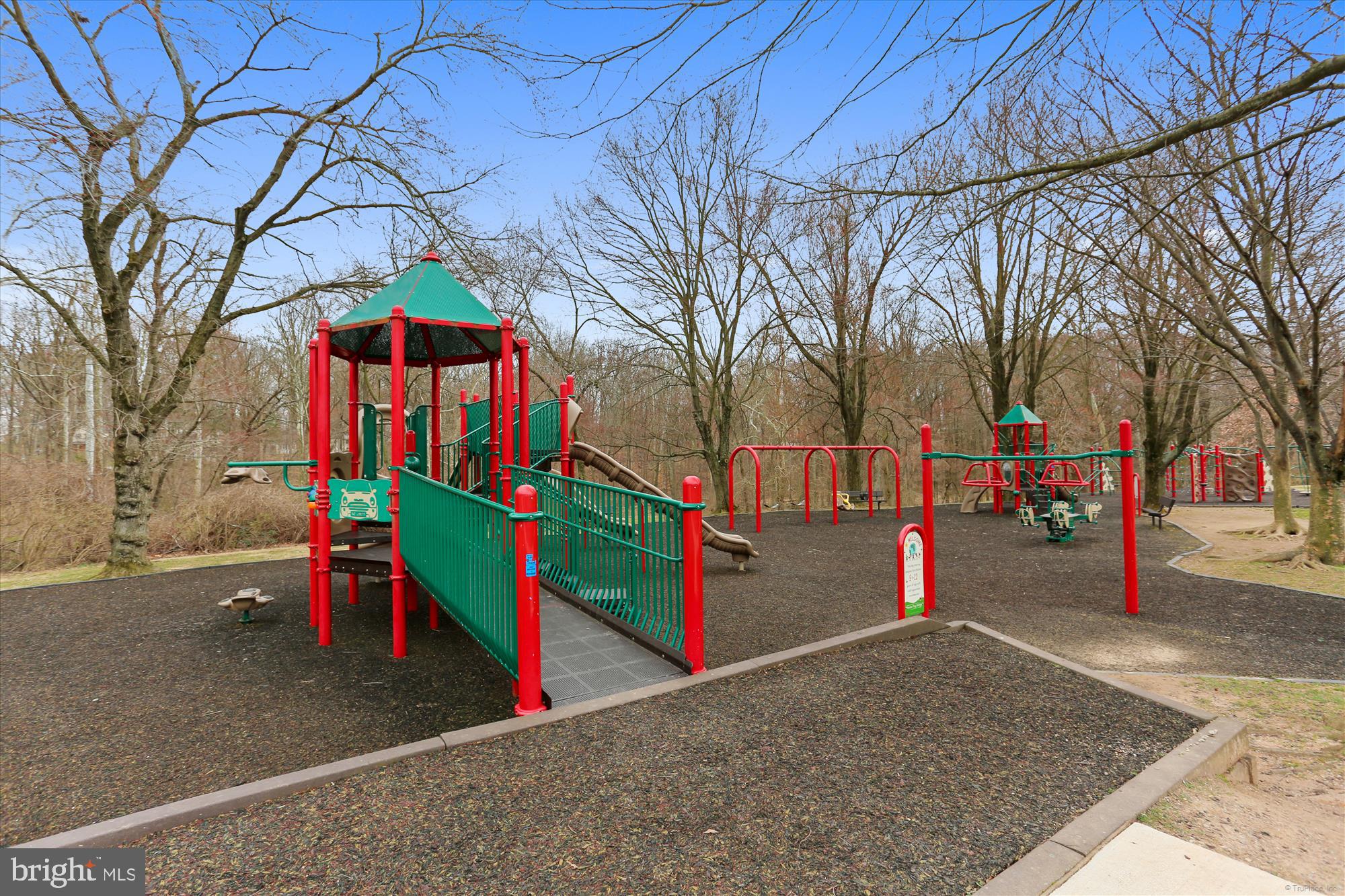 PLYMOUTH GARDENS - Residential