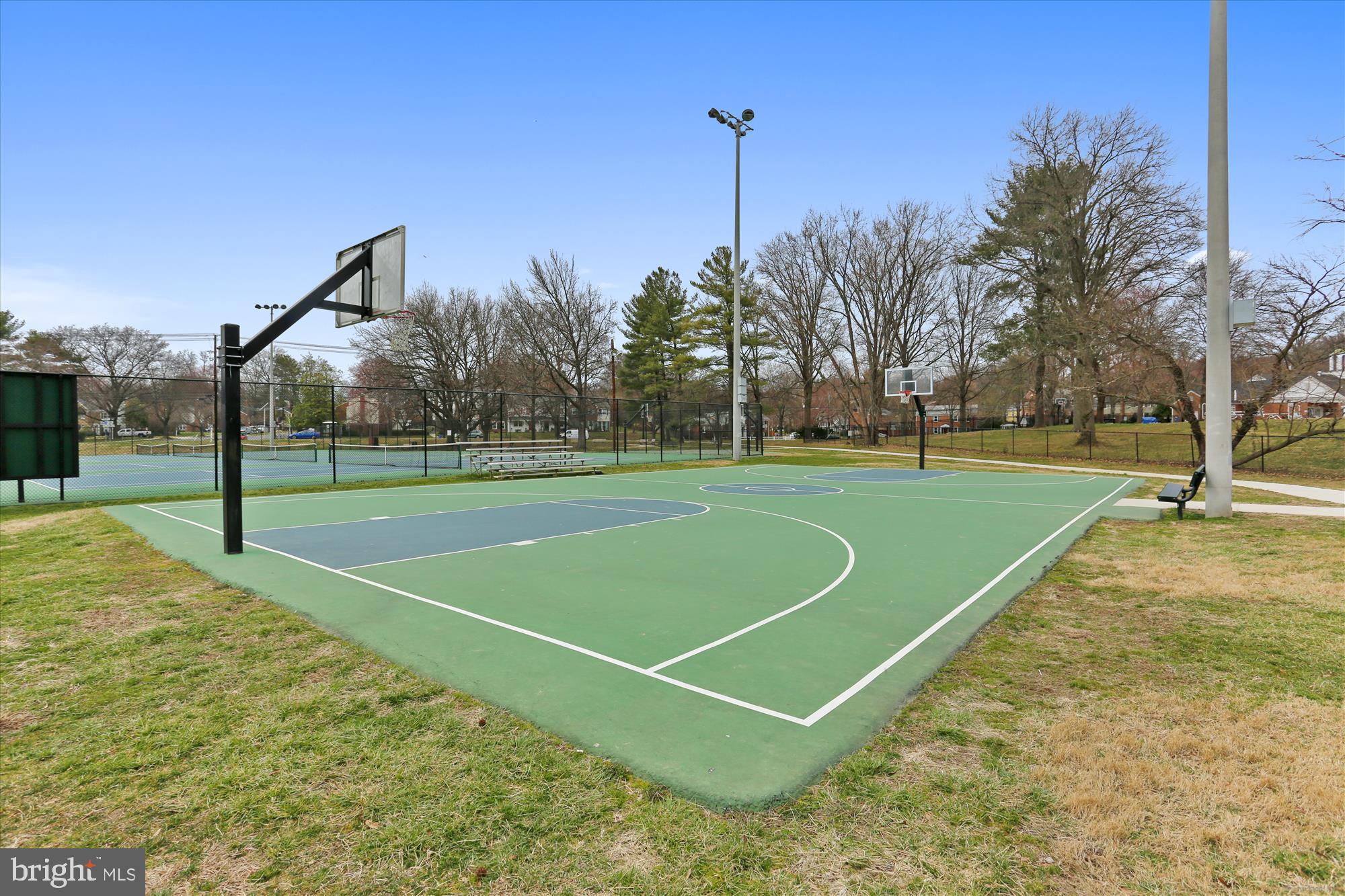 PLYMOUTH GARDENS - Residential