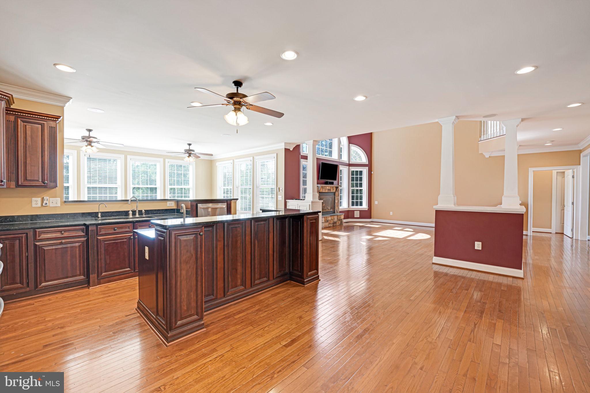 SUMMERS LANDING - Residential