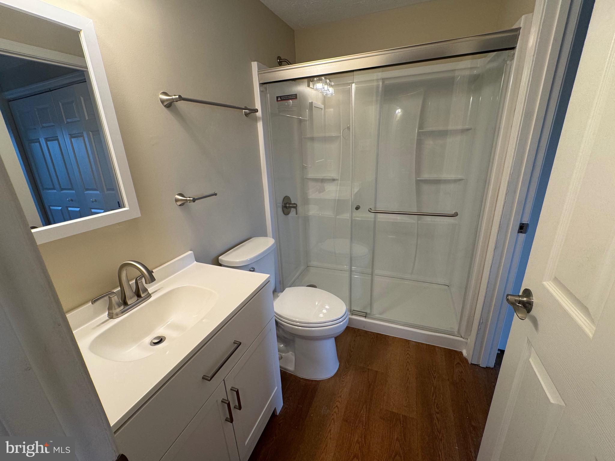 MIDDLEBROOK COMMONS - Residential