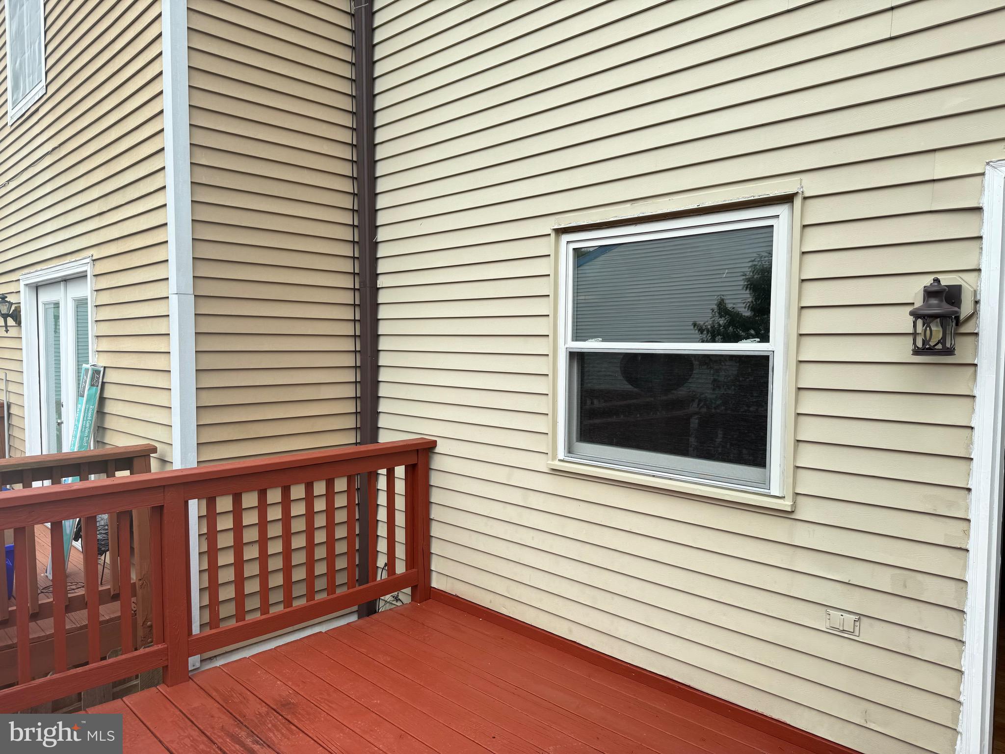 MIDDLEBROOK COMMONS - Residential