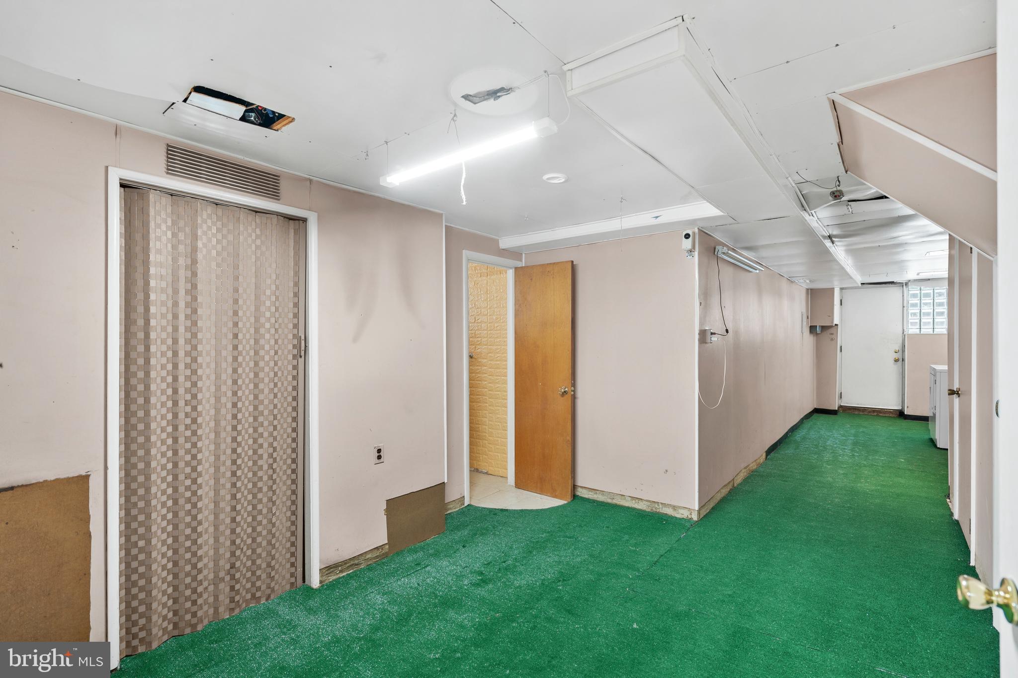 BELLS CORNER - Residential