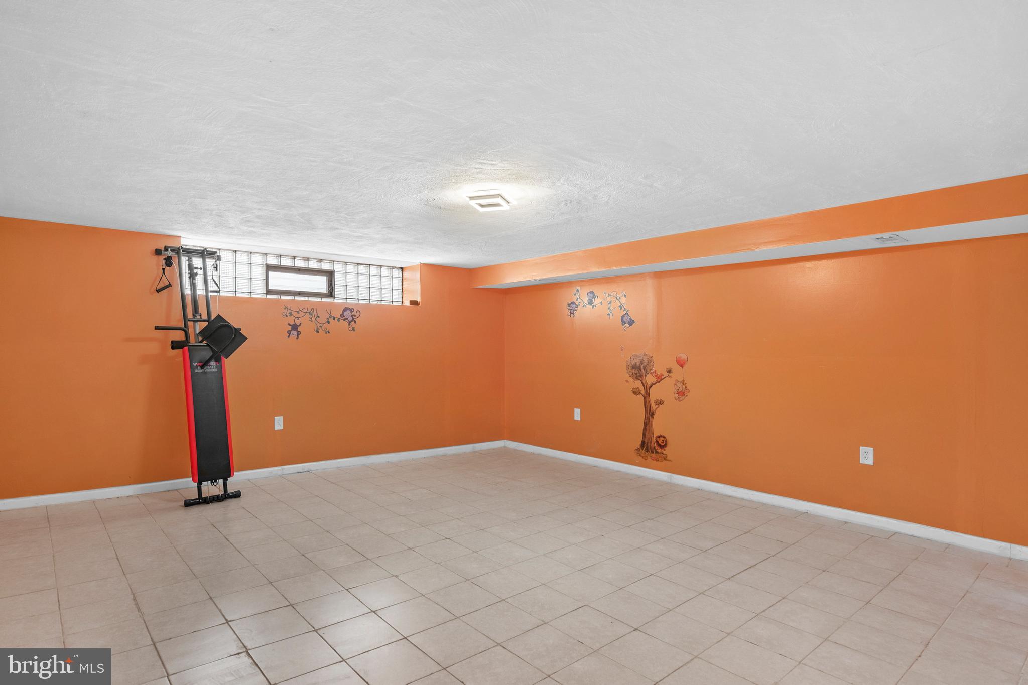 BELLS CORNER - Residential