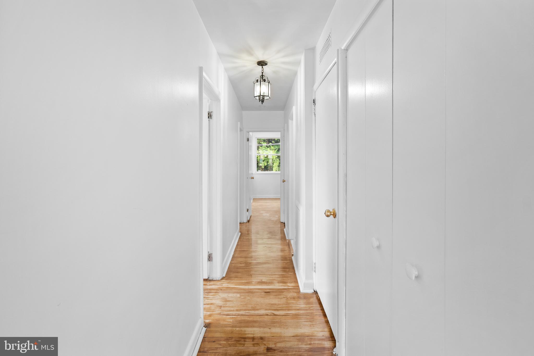 BELLS CORNER - Residential