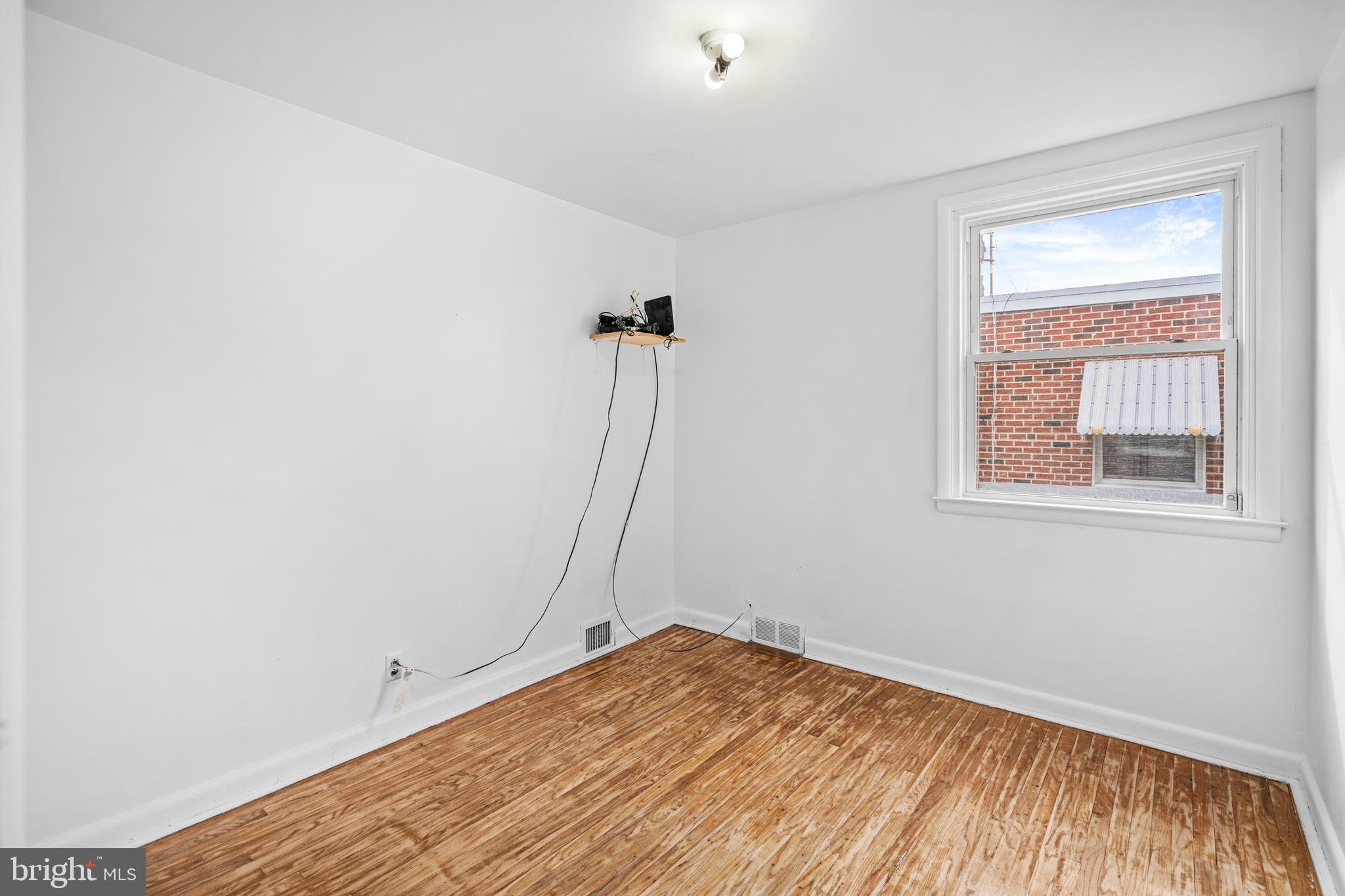 BELLS CORNER - Residential