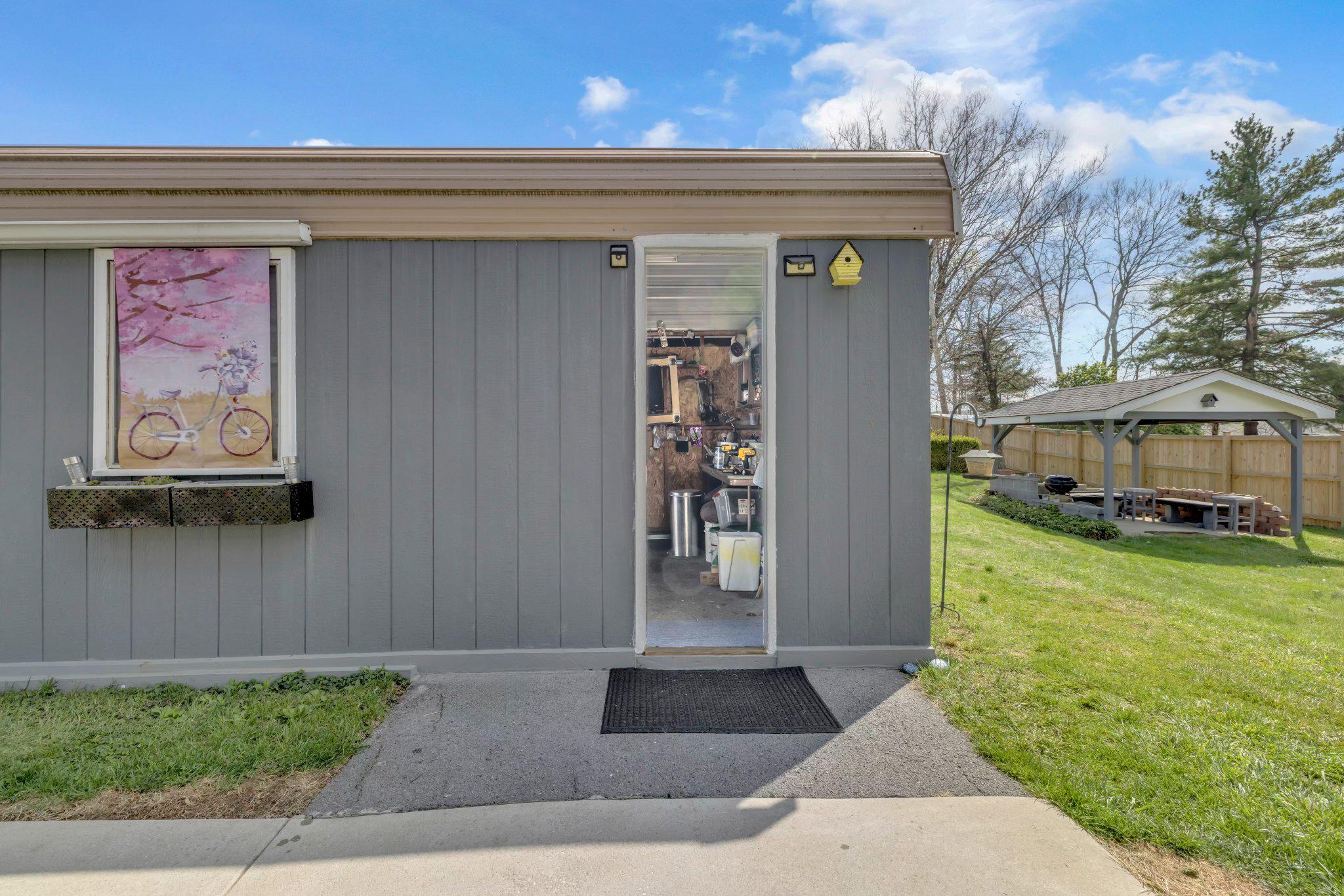 WILLIAMSPORT - Residential
