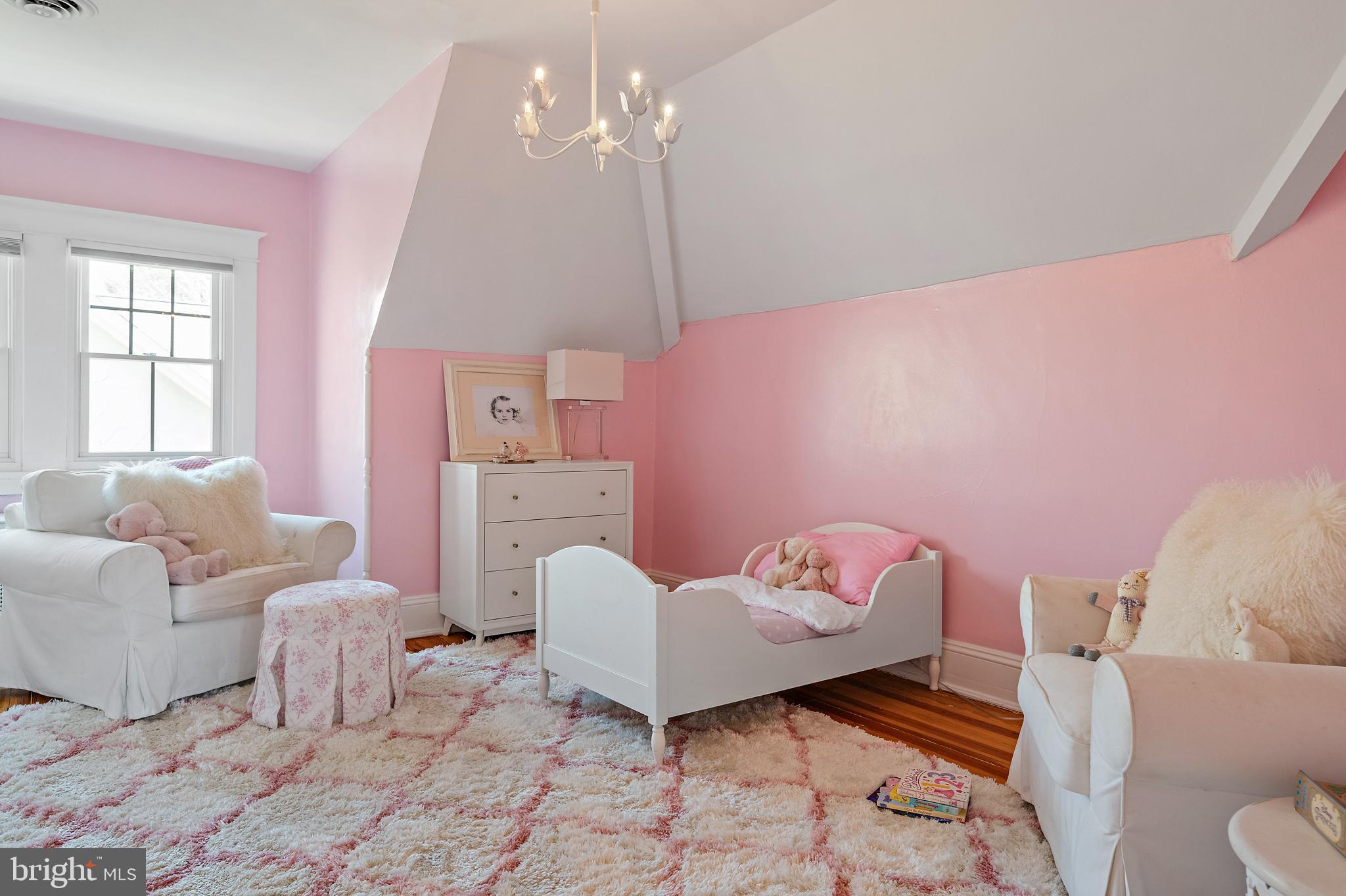 MURRAY HILL - Residential