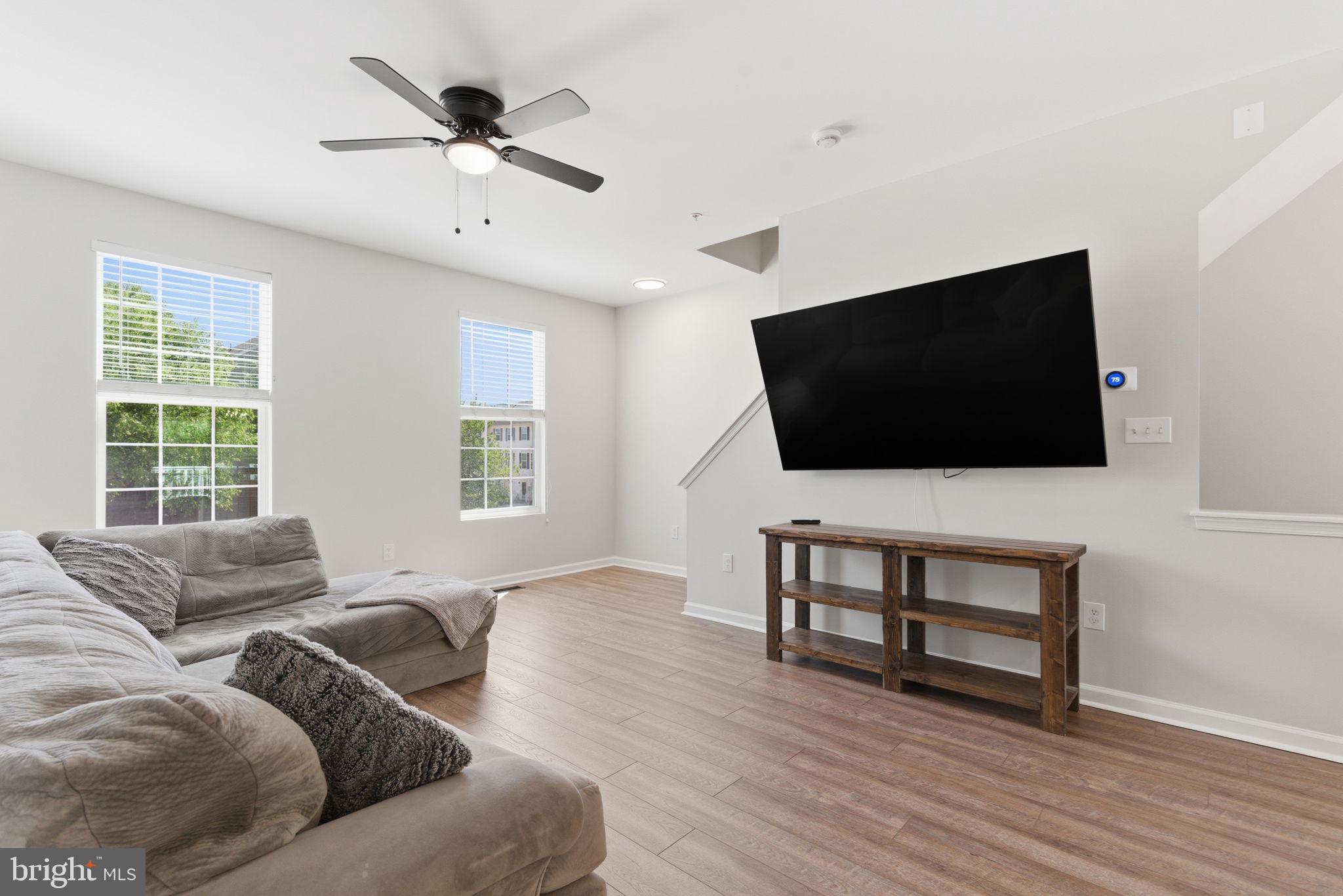 TANYARD SPRINGS - Residential