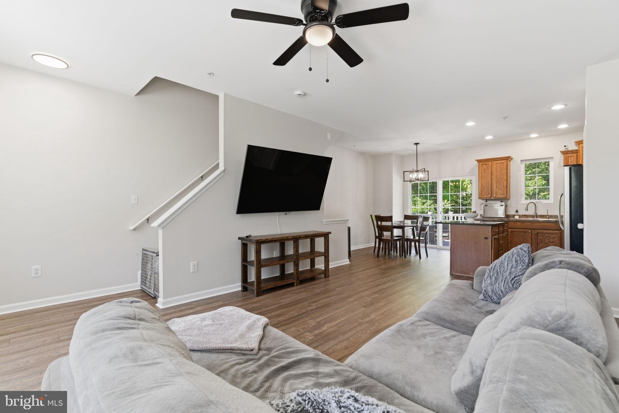 TANYARD SPRINGS - Residential