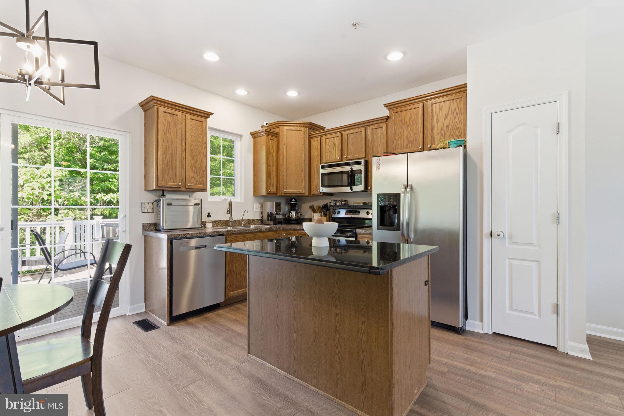 TANYARD SPRINGS - Residential