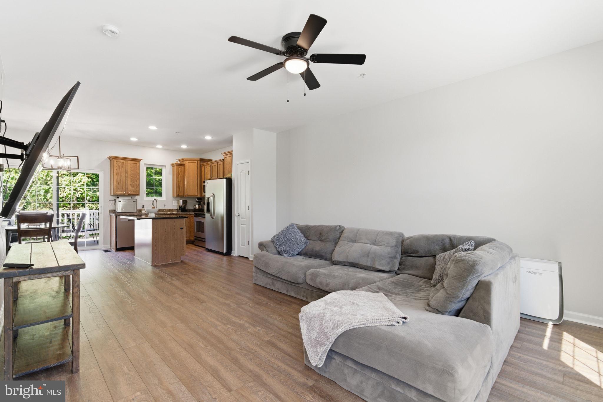 TANYARD SPRINGS - Residential