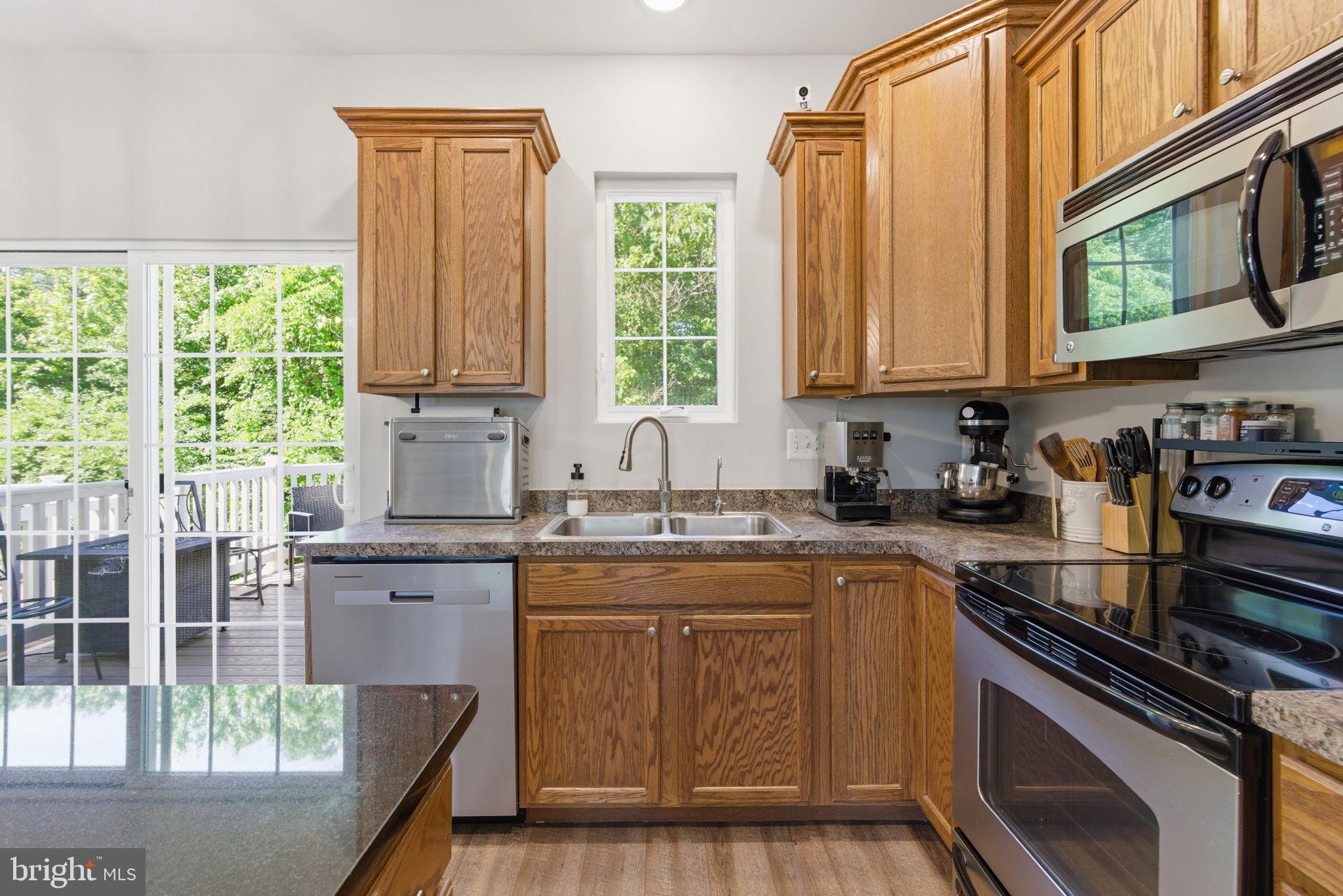 TANYARD SPRINGS - Residential