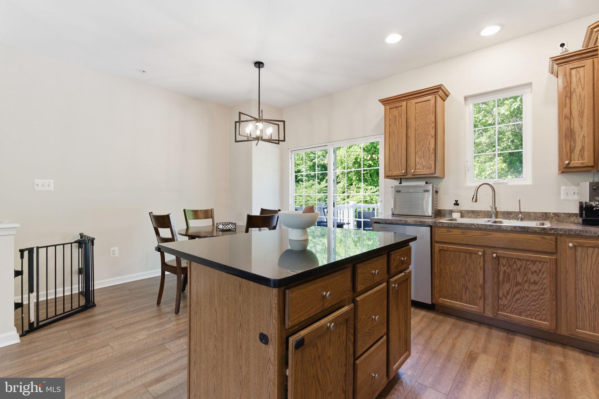 TANYARD SPRINGS - Residential