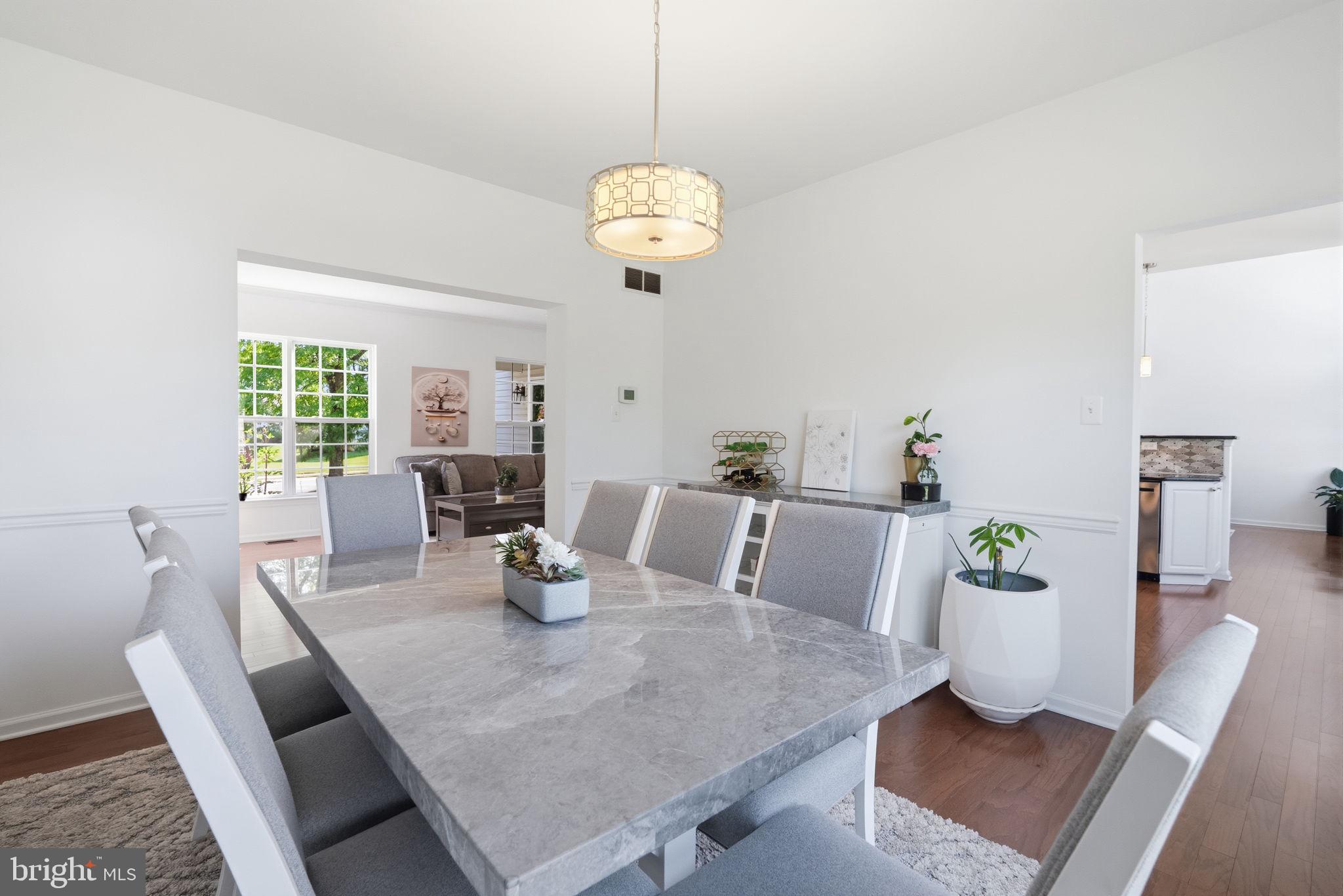 BRANFORD VILLAGE - Residential