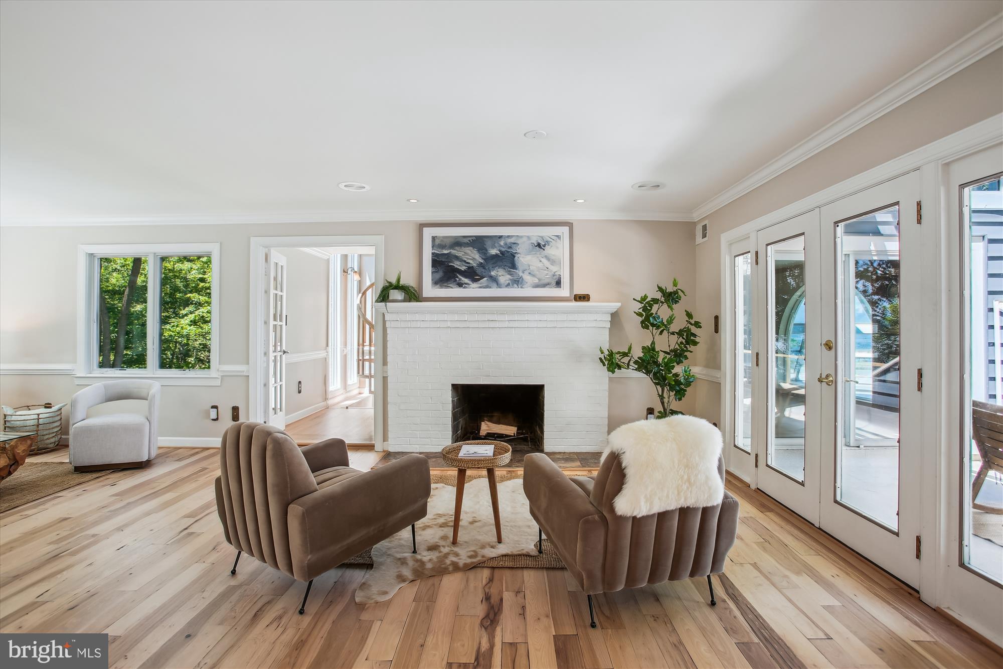 HALLOWING POINT RIVER ESTATES - Residential