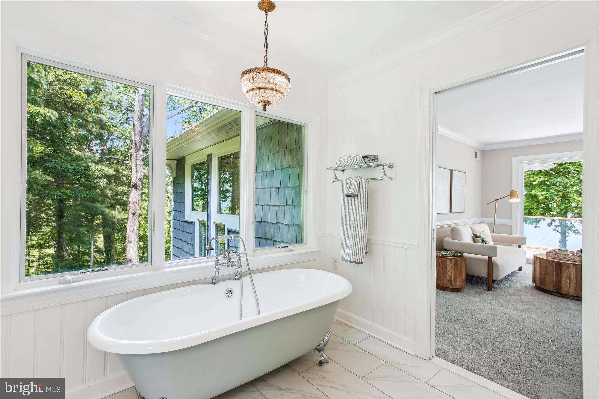 HALLOWING POINT RIVER ESTATES - Residential
