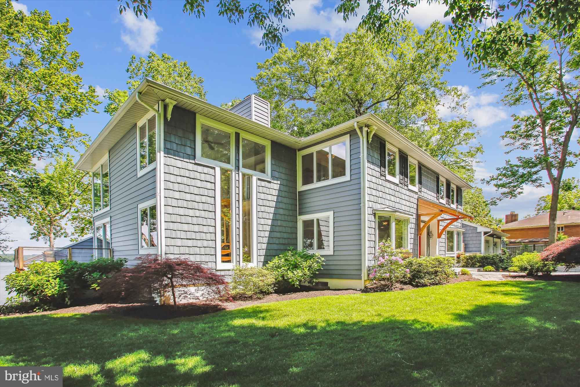 HALLOWING POINT RIVER ESTATES - Residential