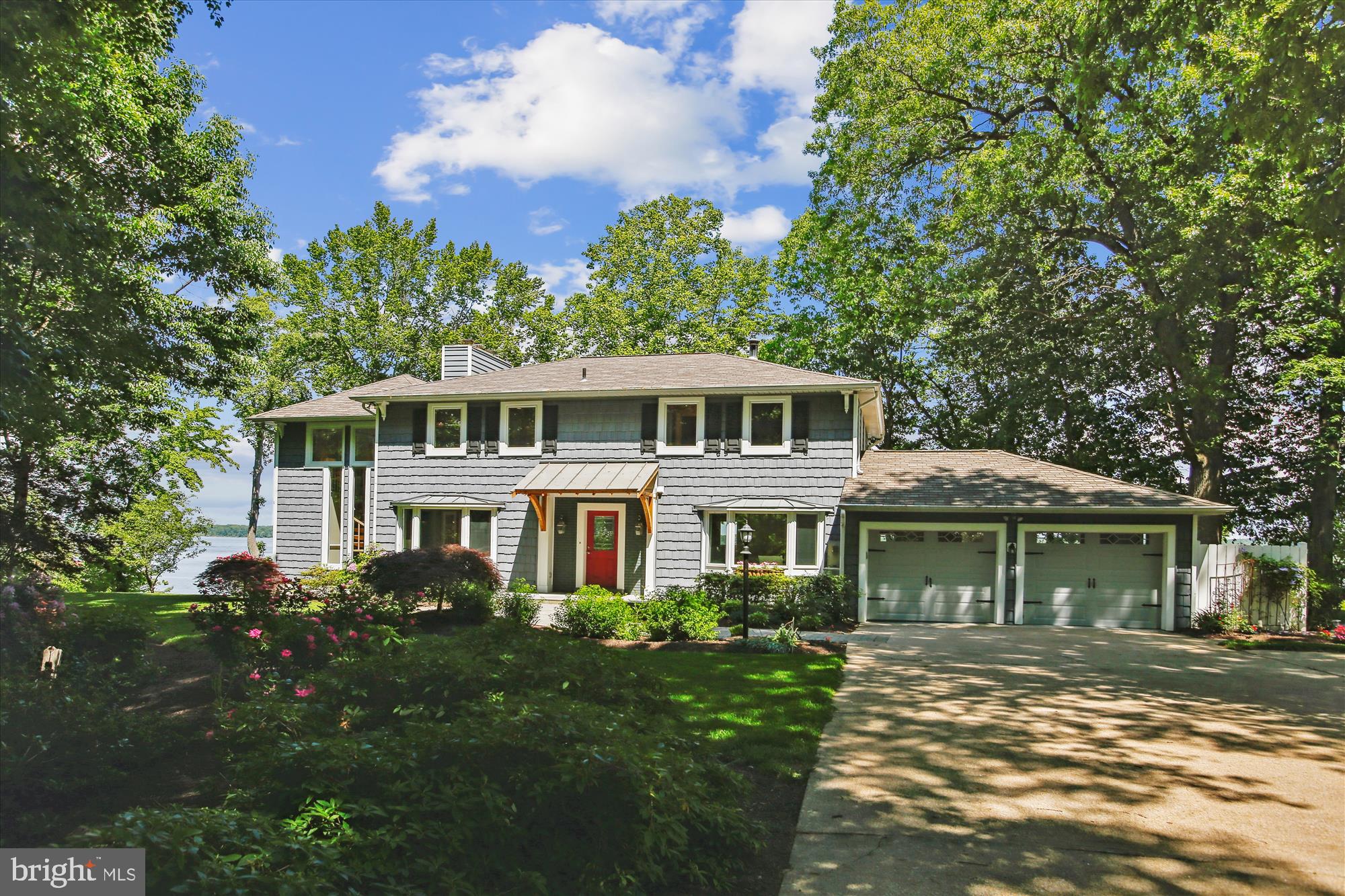 HALLOWING POINT RIVER ESTATES - Residential