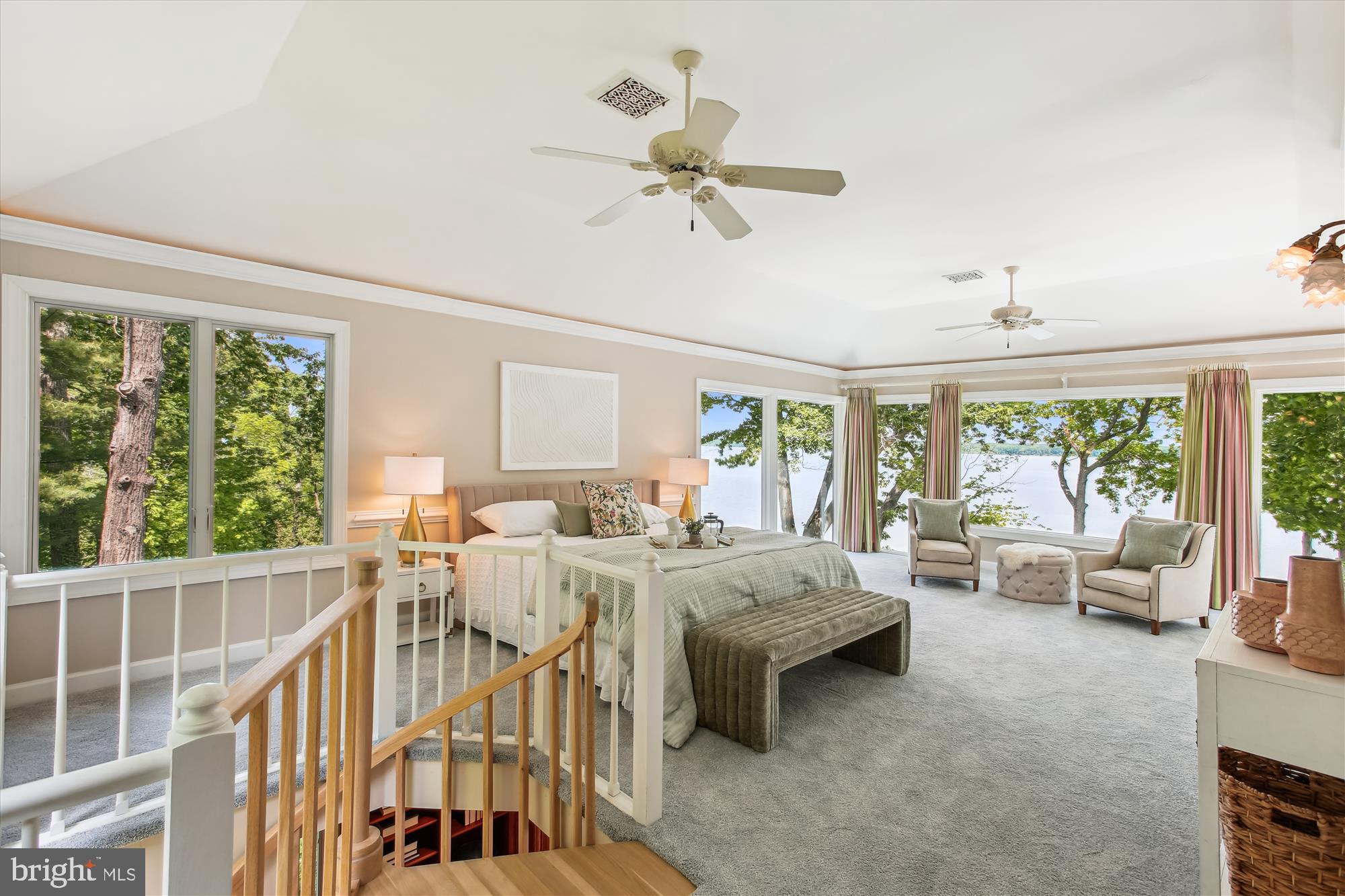 HALLOWING POINT RIVER ESTATES - Residential