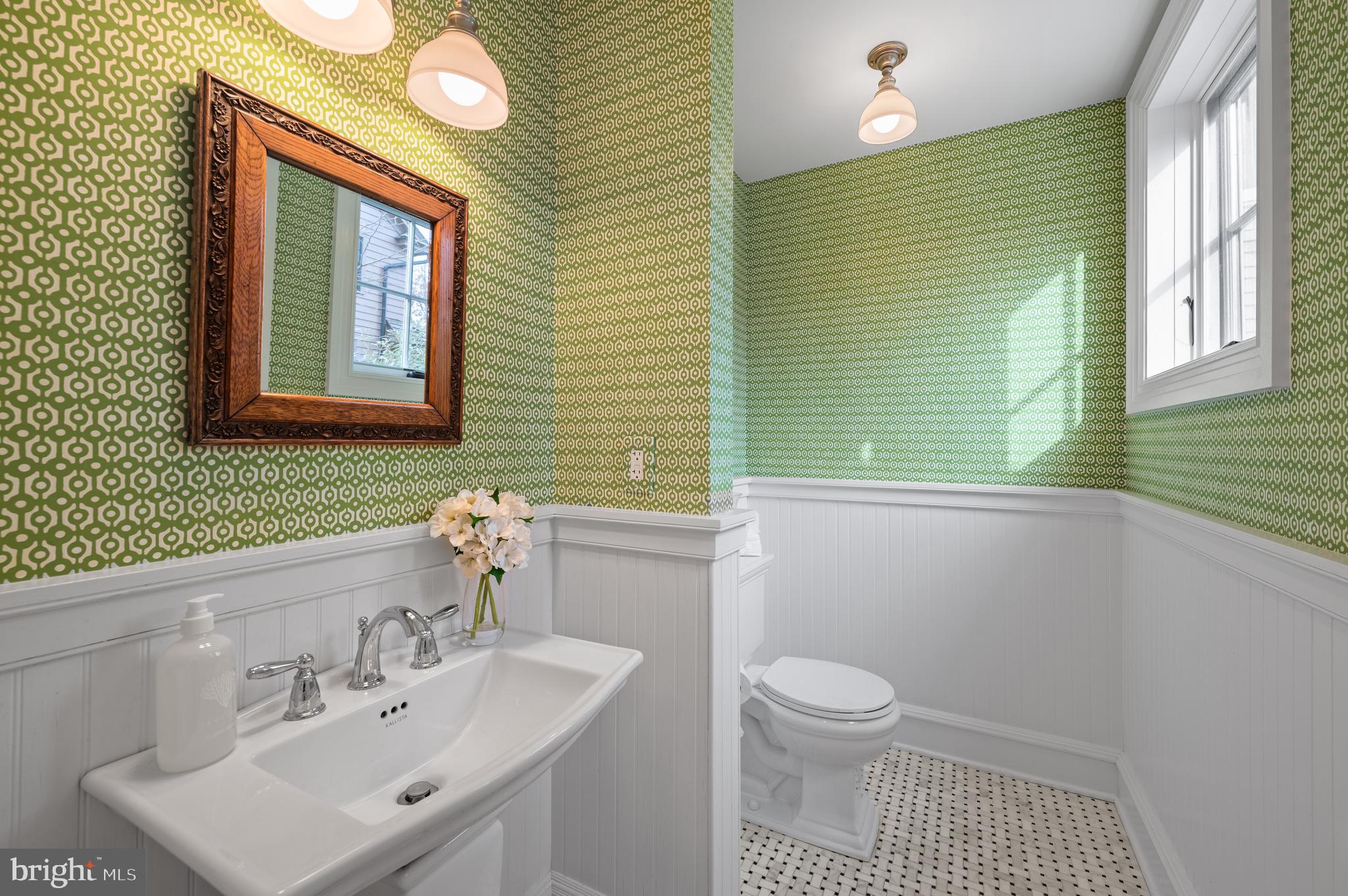 SOUTH WAYNE - Residential