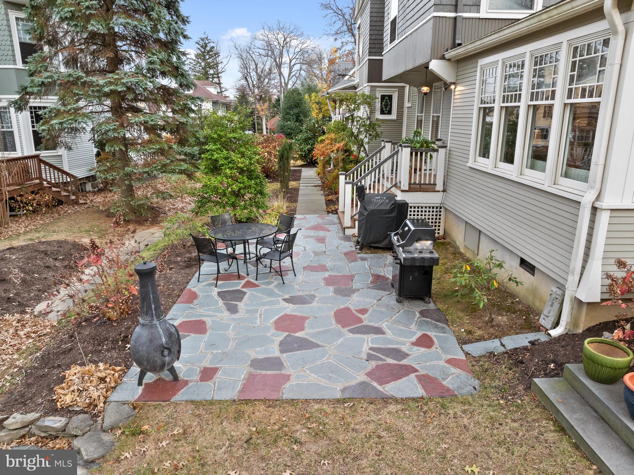 SOUTH WAYNE - Residential