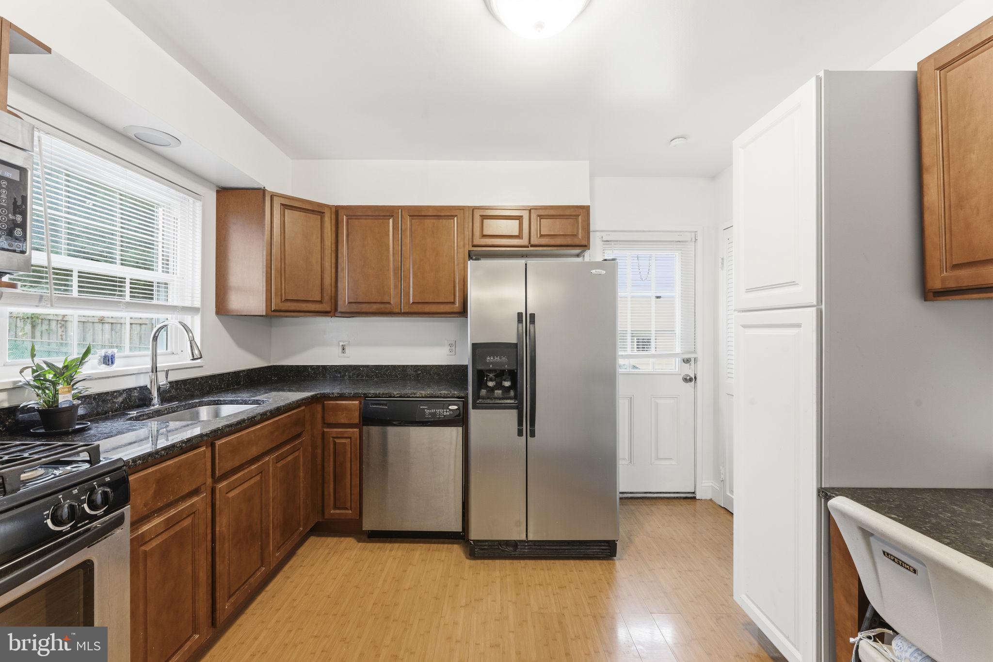 WESTVIEW PARK - Residential