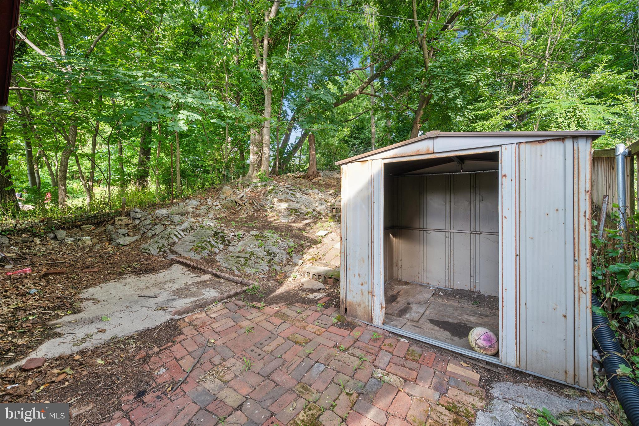 HAGERSTOWN - Residential