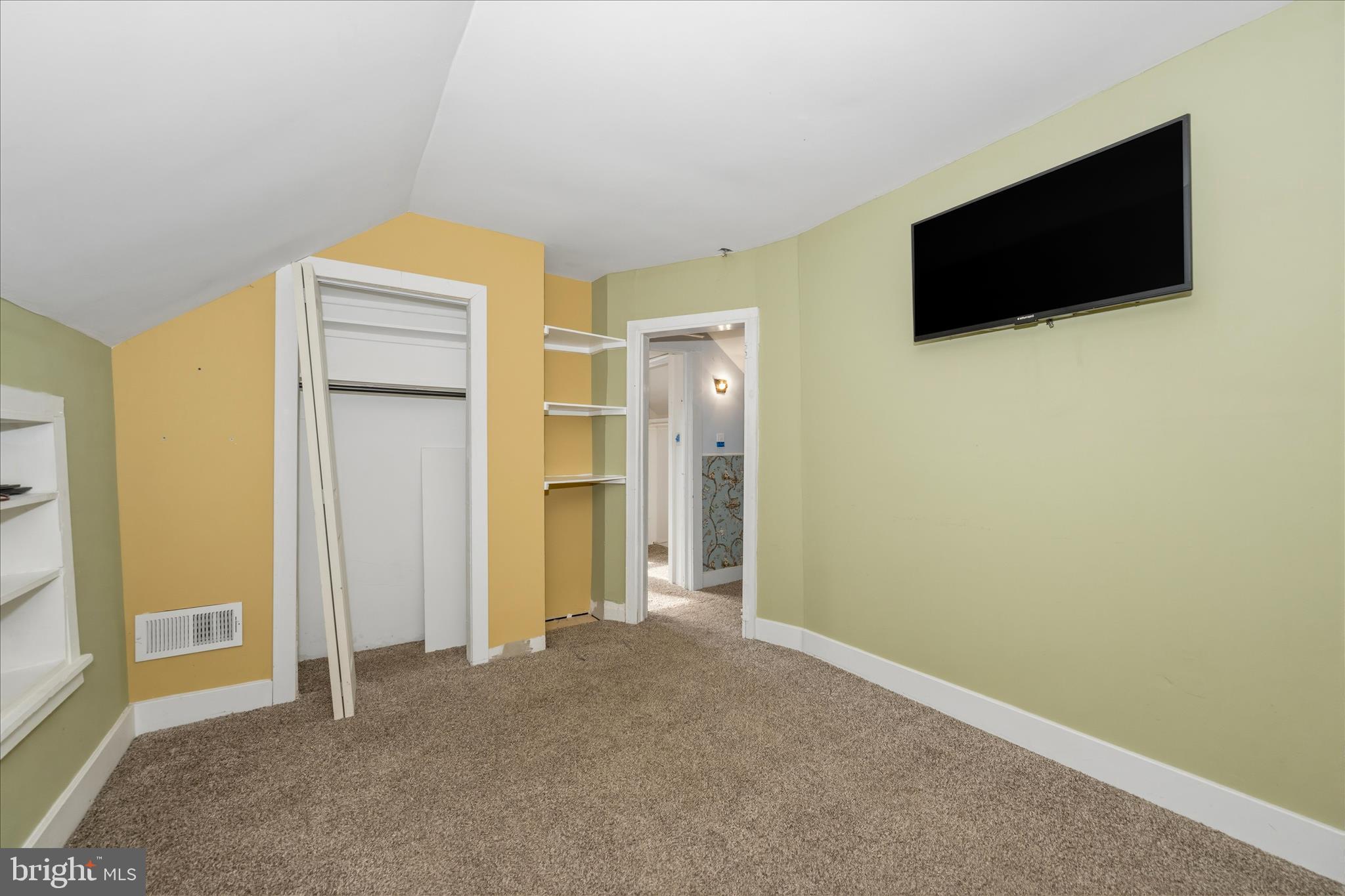 HAGERSTOWN - Residential
