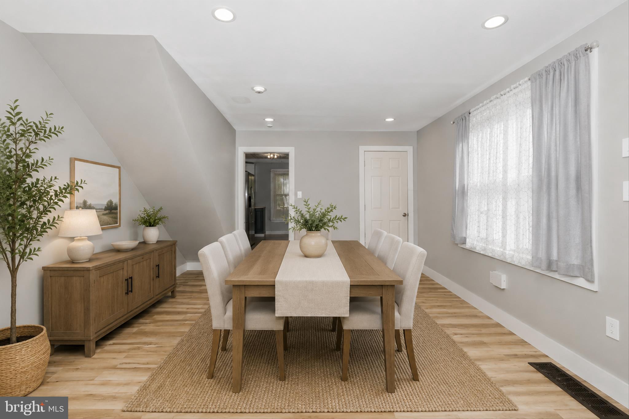HAGERSTOWN - Residential