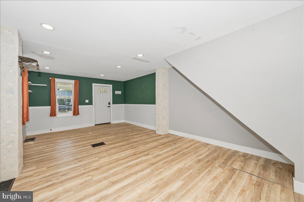 HAGERSTOWN - Residential