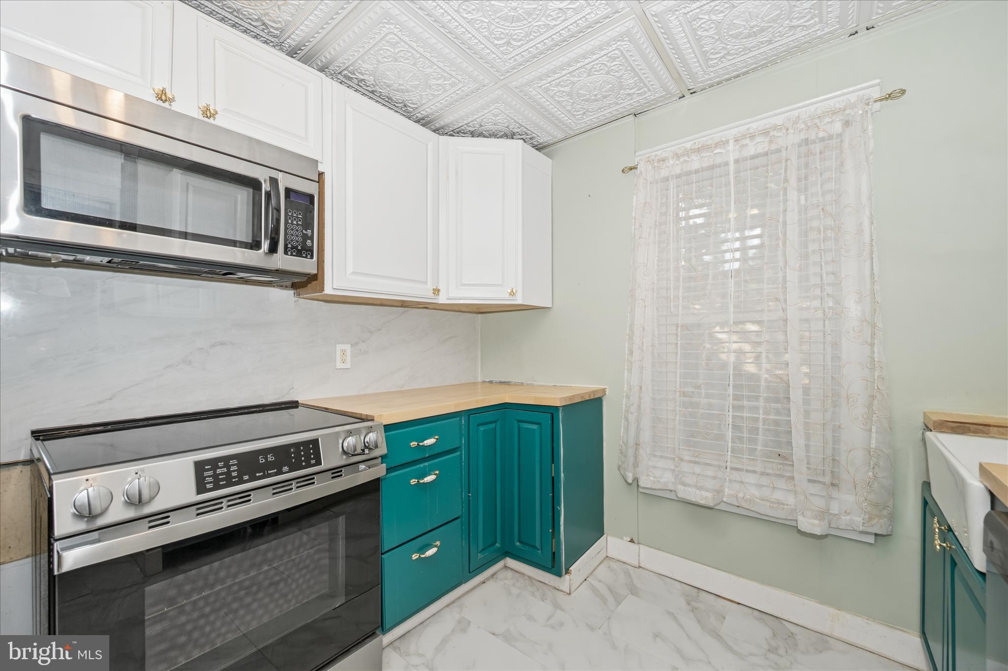 HAGERSTOWN - Residential