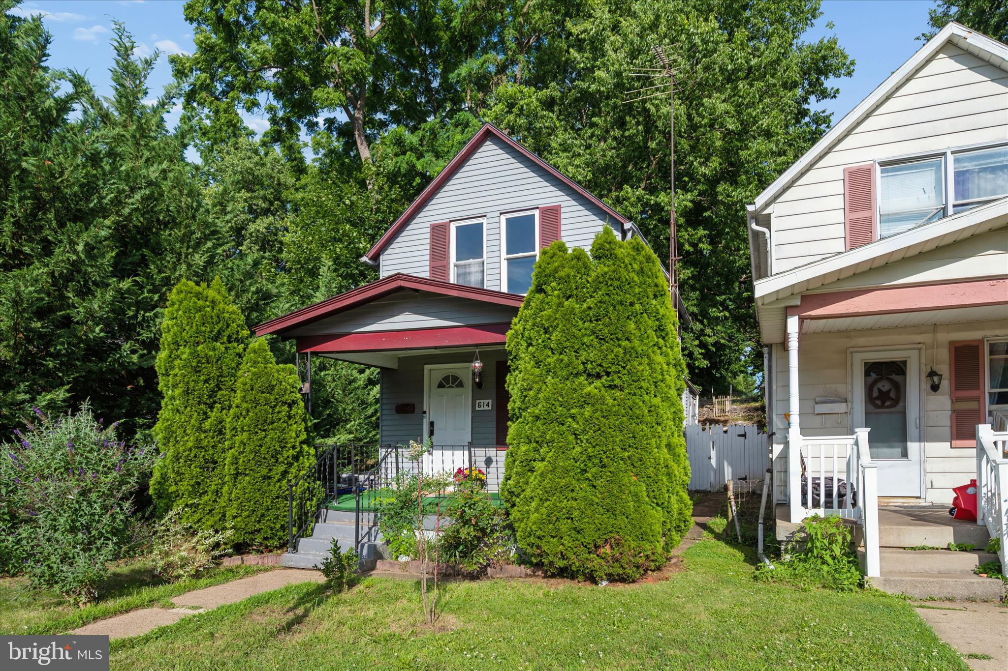 HAGERSTOWN - Residential