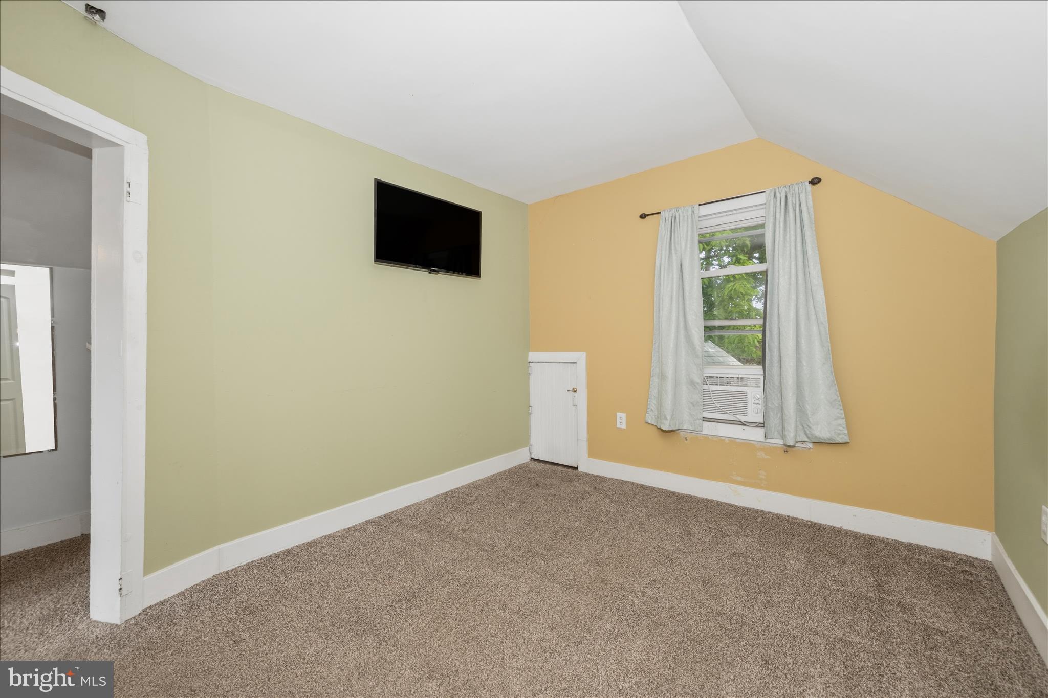 HAGERSTOWN - Residential