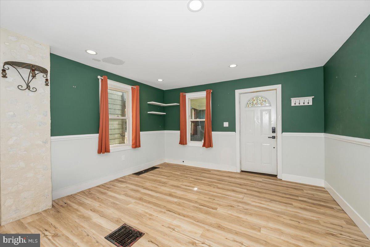 HAGERSTOWN - Residential