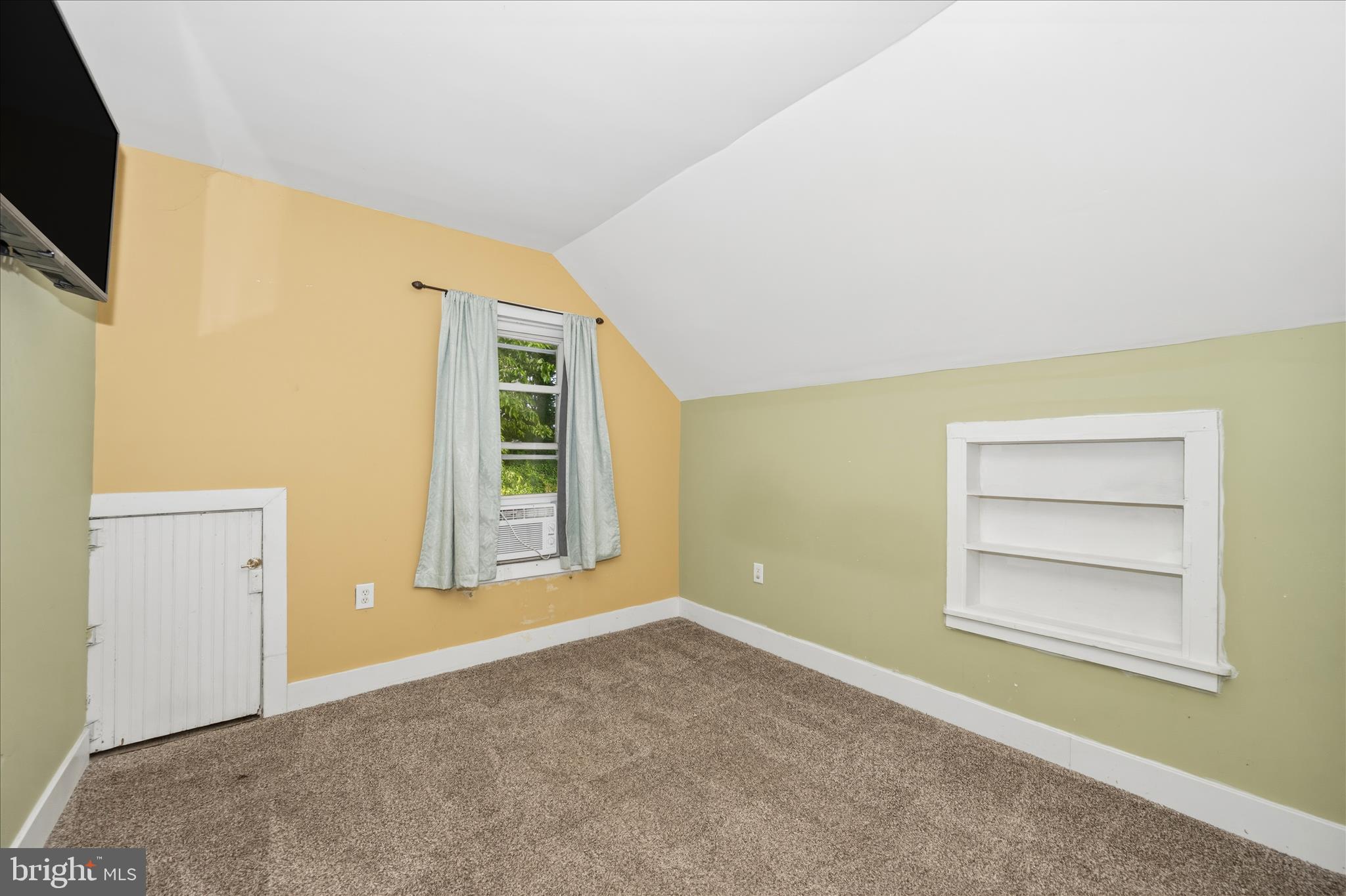 HAGERSTOWN - Residential