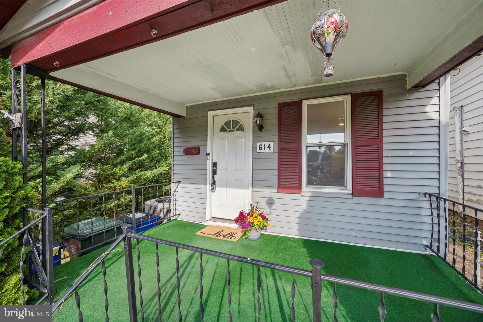 HAGERSTOWN - Residential