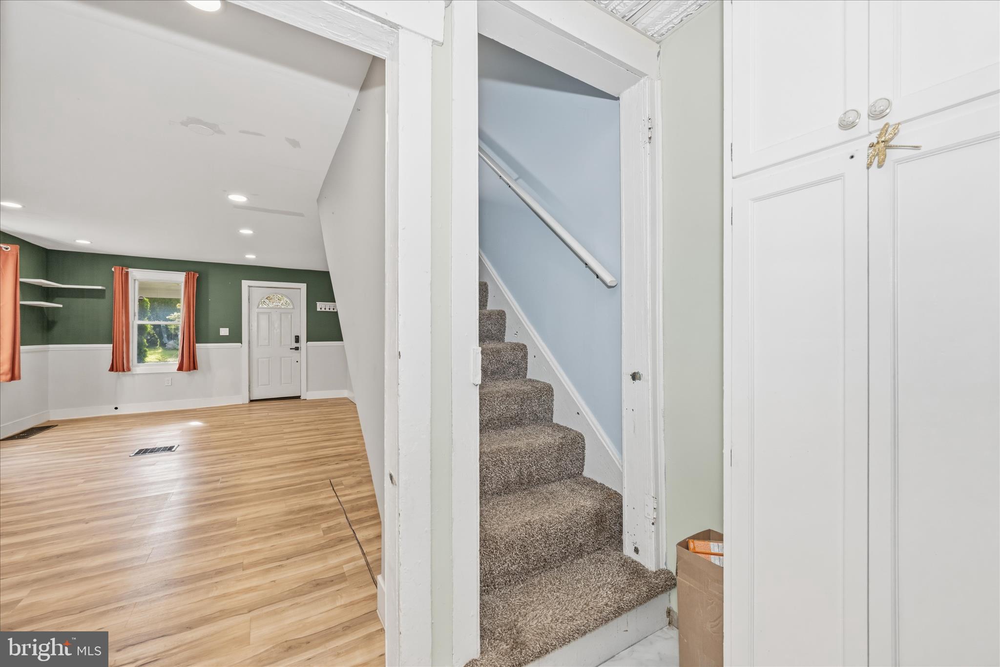 HAGERSTOWN - Residential