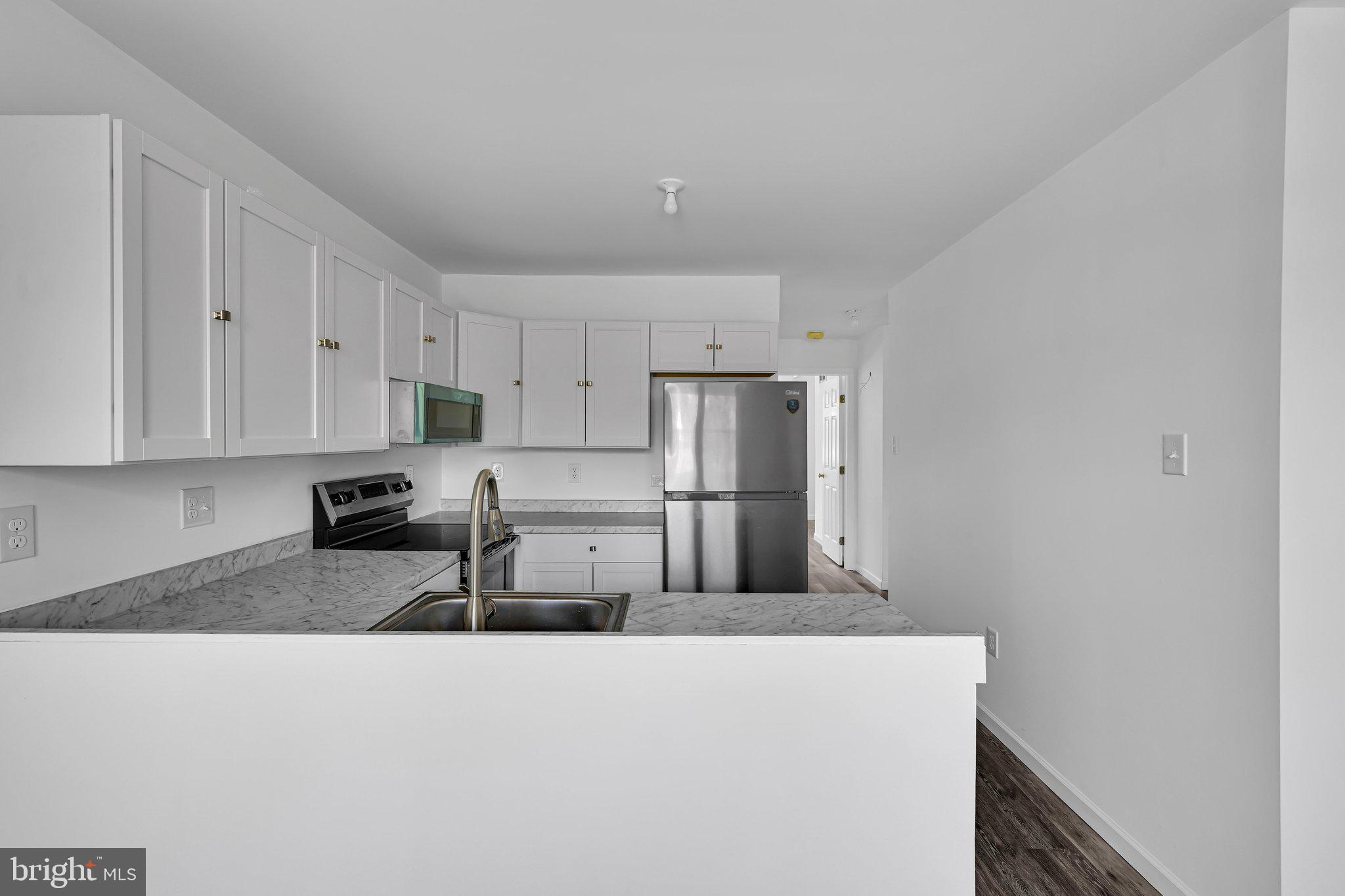 HUNTER CREST - Residential Income